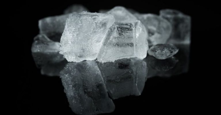 Cooling - Ice Cubes